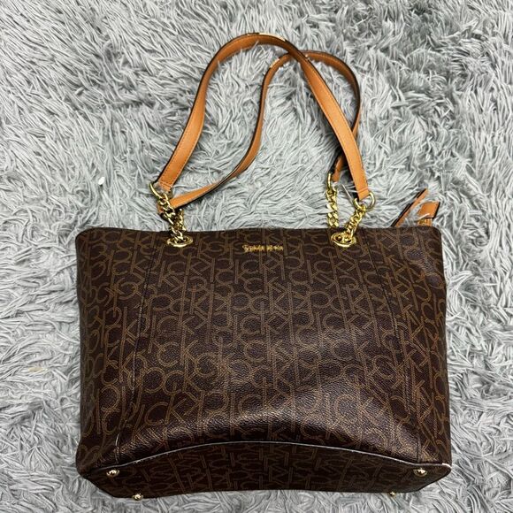 Calvin Klein Monogram Chainlink Tote Bag - Picture 1 of 11